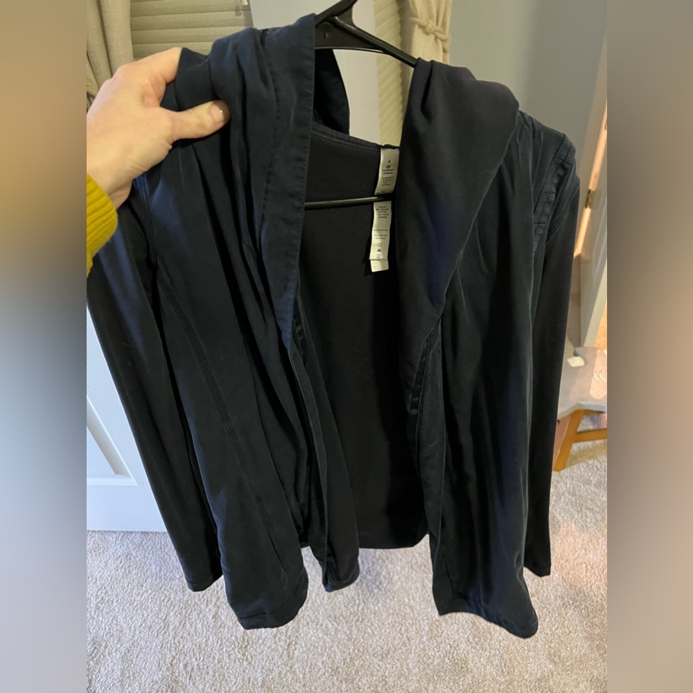 Lululemon serenity wrap